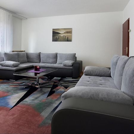 Apartment Check In Zagreb Maksimir-Free Parking Bagian luar foto