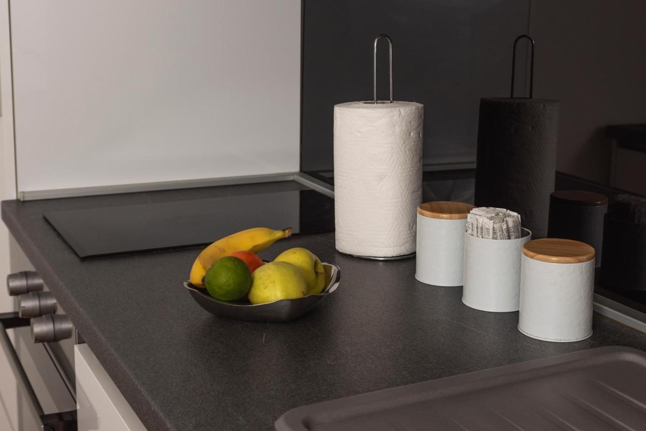 Apartment Check In Zagreb Maksimir-Free Parking Bagian luar foto