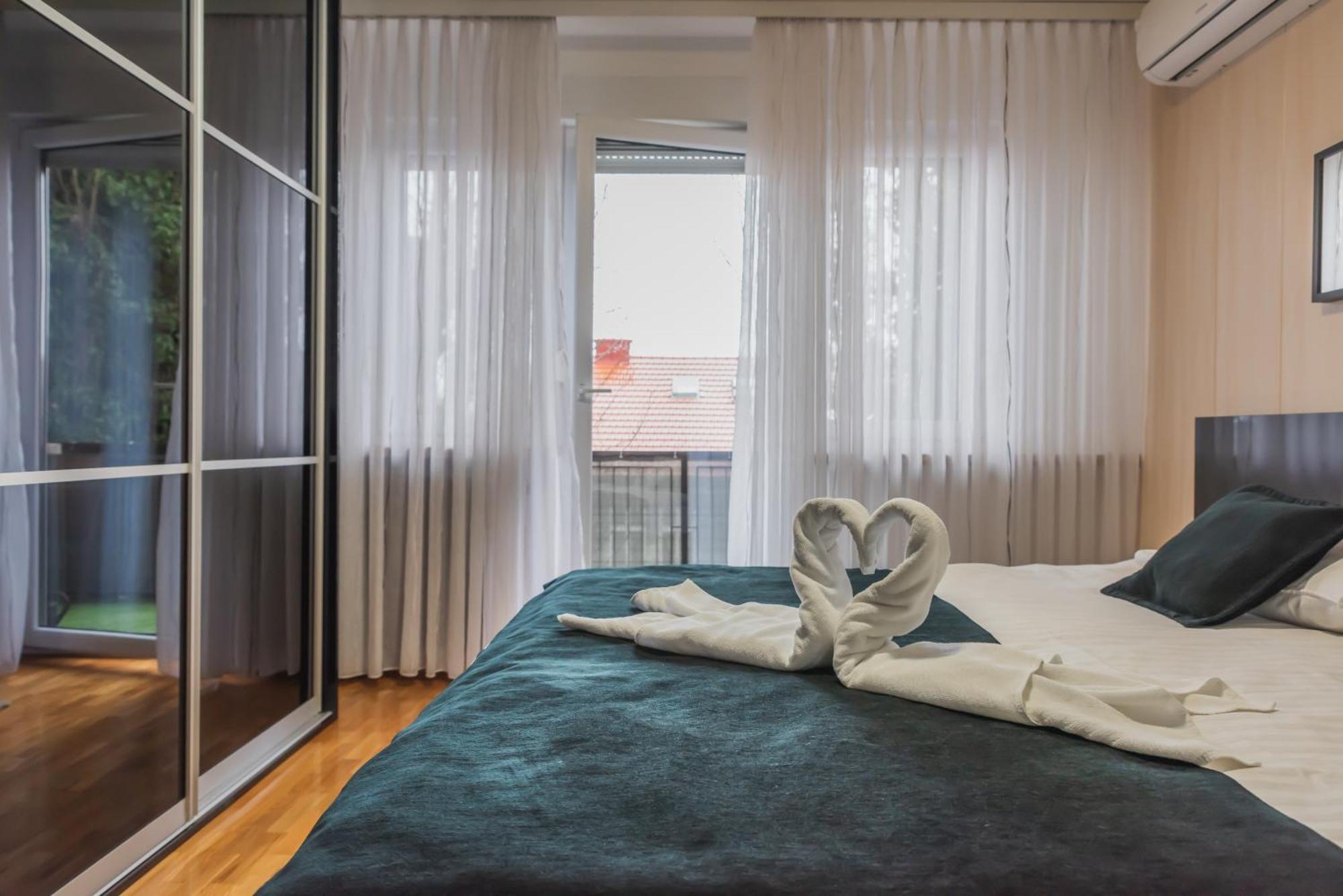 Apartment Check In Zagreb Maksimir-Free Parking Ruang foto